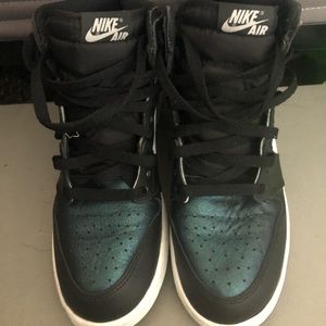 Air Jordan RETRO 1s !!!!